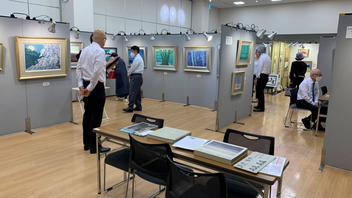 東山魁夷版画展、本日より開催です！